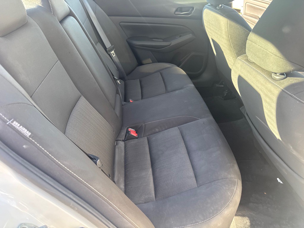 2024 Nissan Altima Image 21