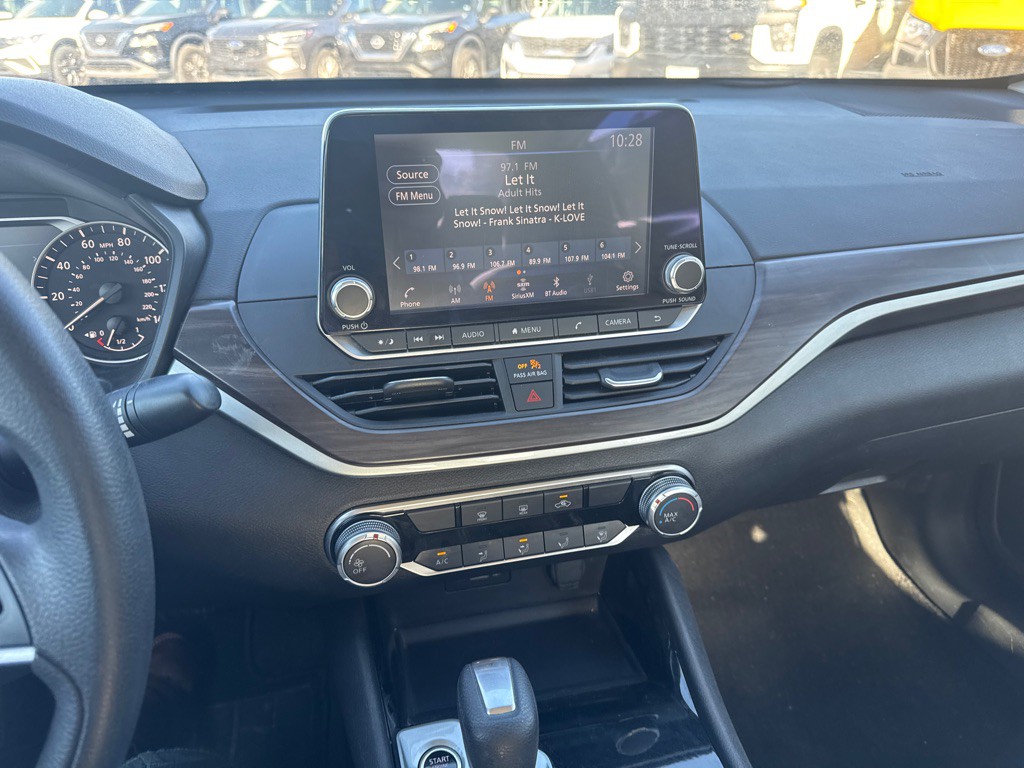 2024 Nissan Altima Image 31