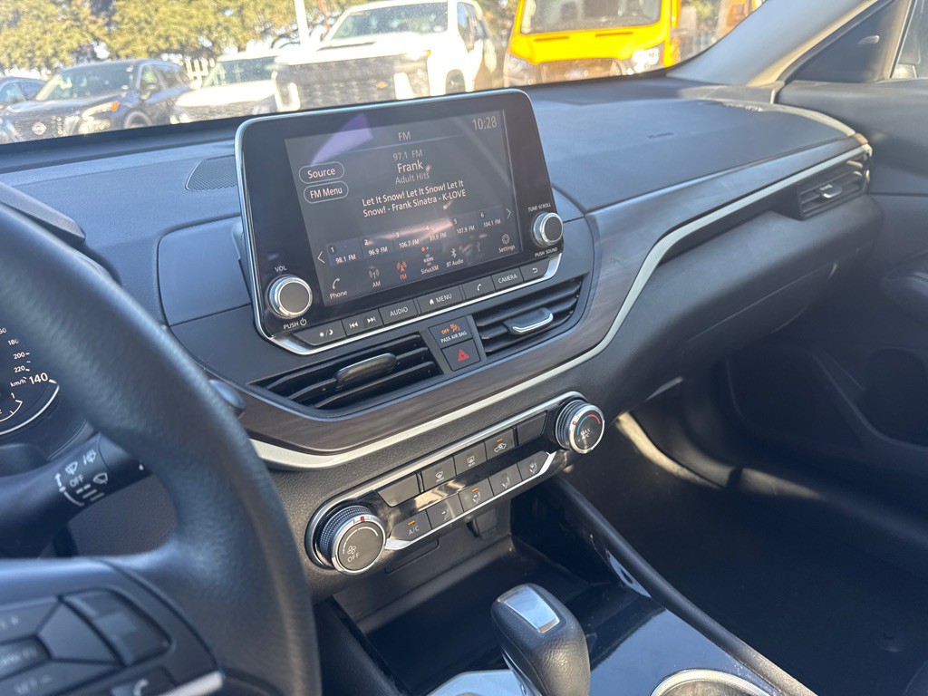 2024 Nissan Altima Image 33