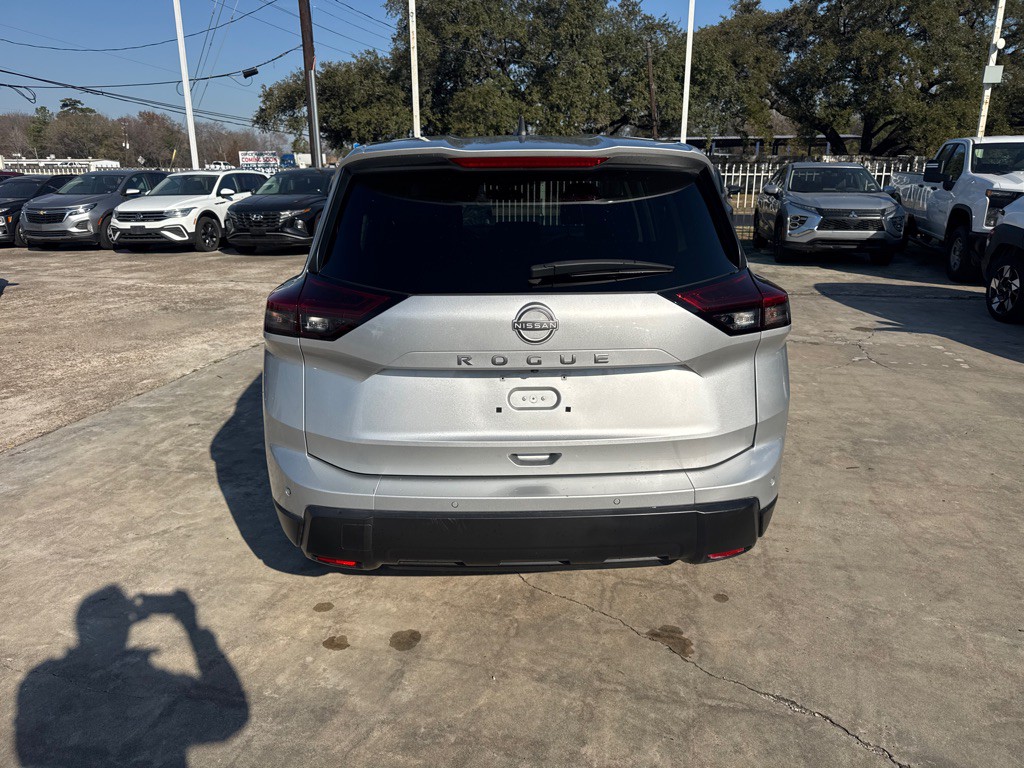 2024 Nissan Rogue Image 7