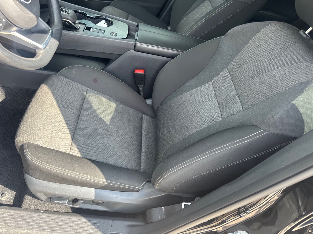 2025 Nissan Rogue Image 14