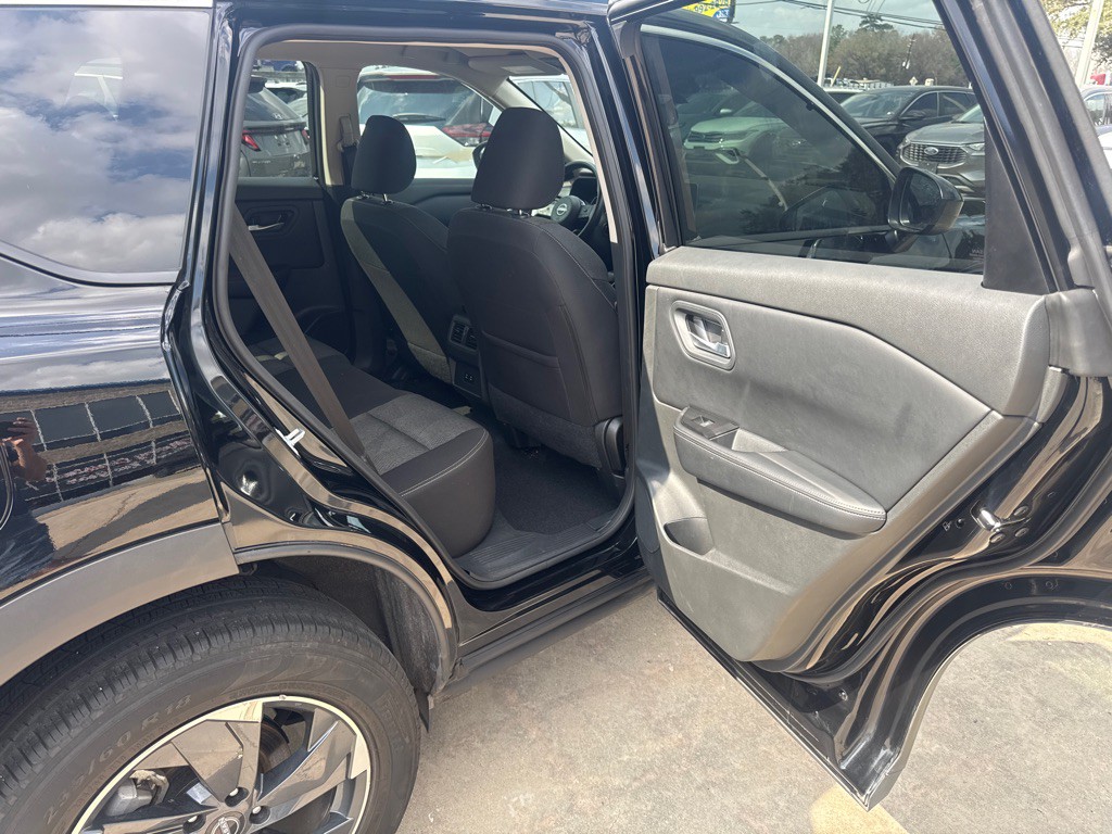 2025 Nissan Rogue Image 21