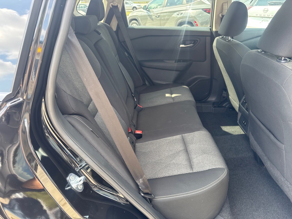 2025 Nissan Rogue Image 23