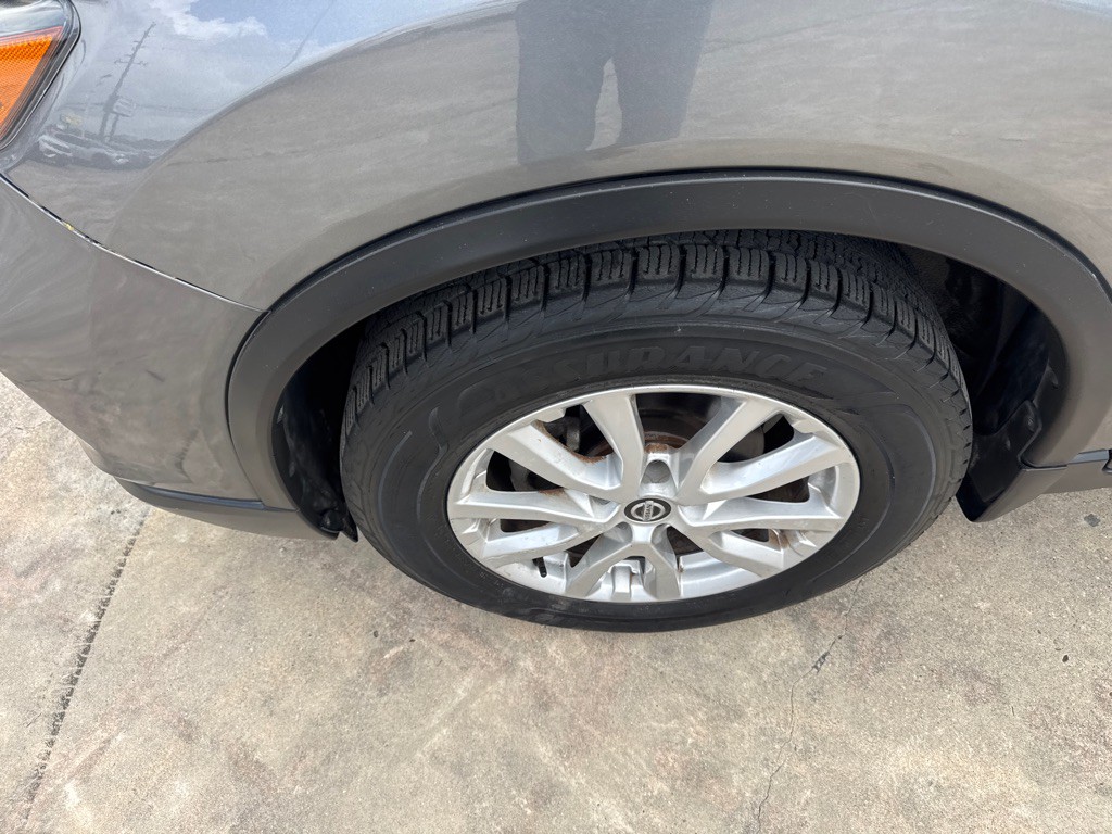 2018 Nissan Rogue Image 10