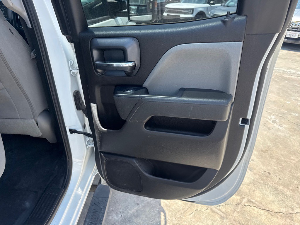 2019 Chevrolet Silverado 1500 Image 18