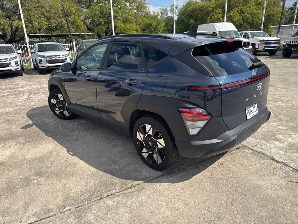 2024 Hyundai Kona Image 8