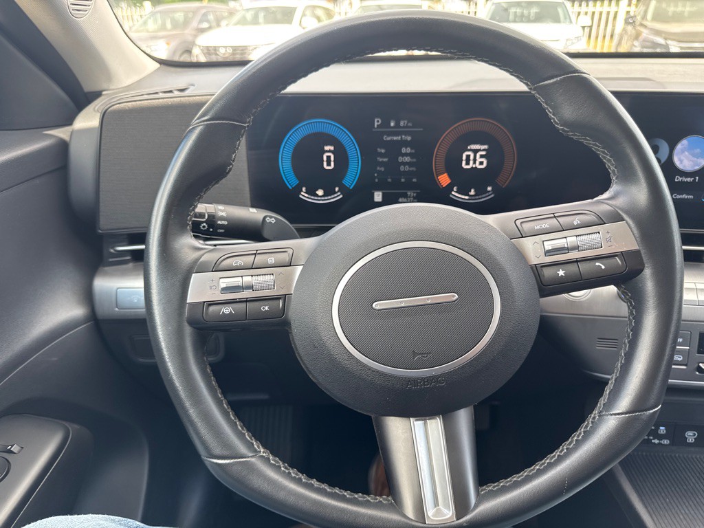 2024 Hyundai Kona Image 28