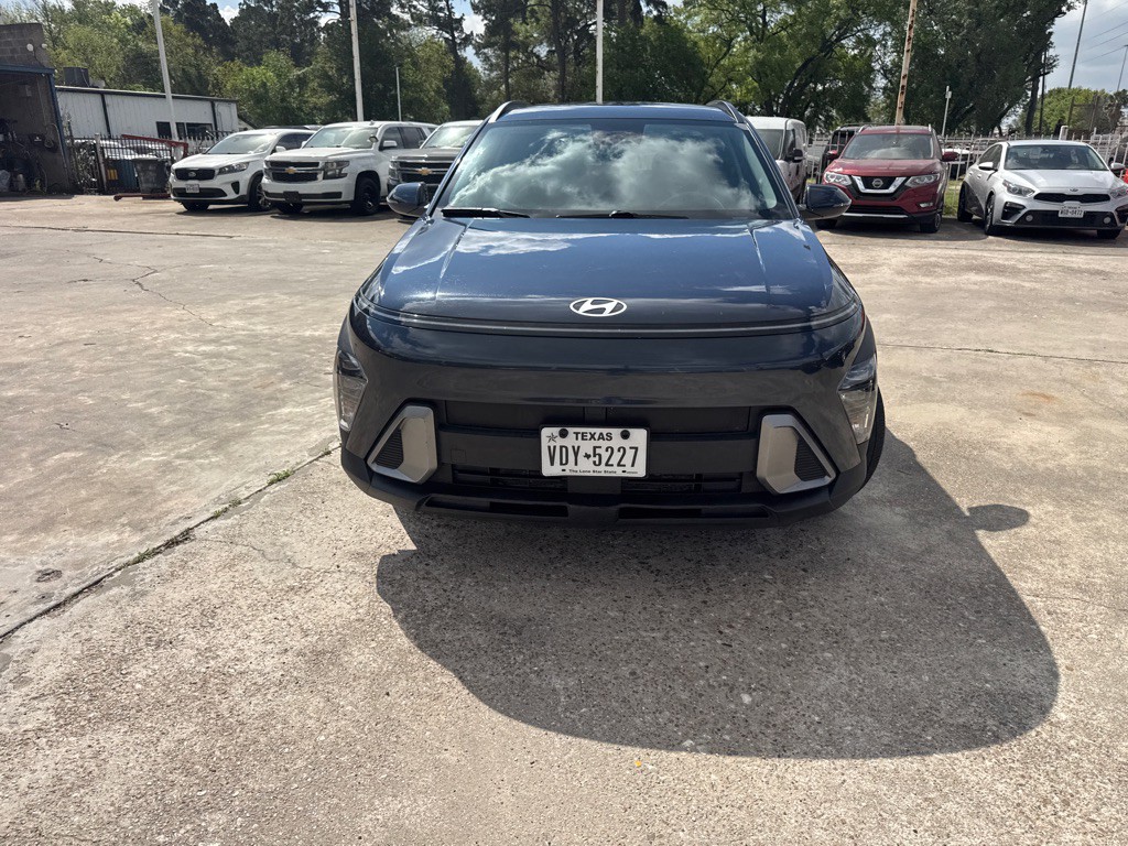 2024 Hyundai Kona Image 2