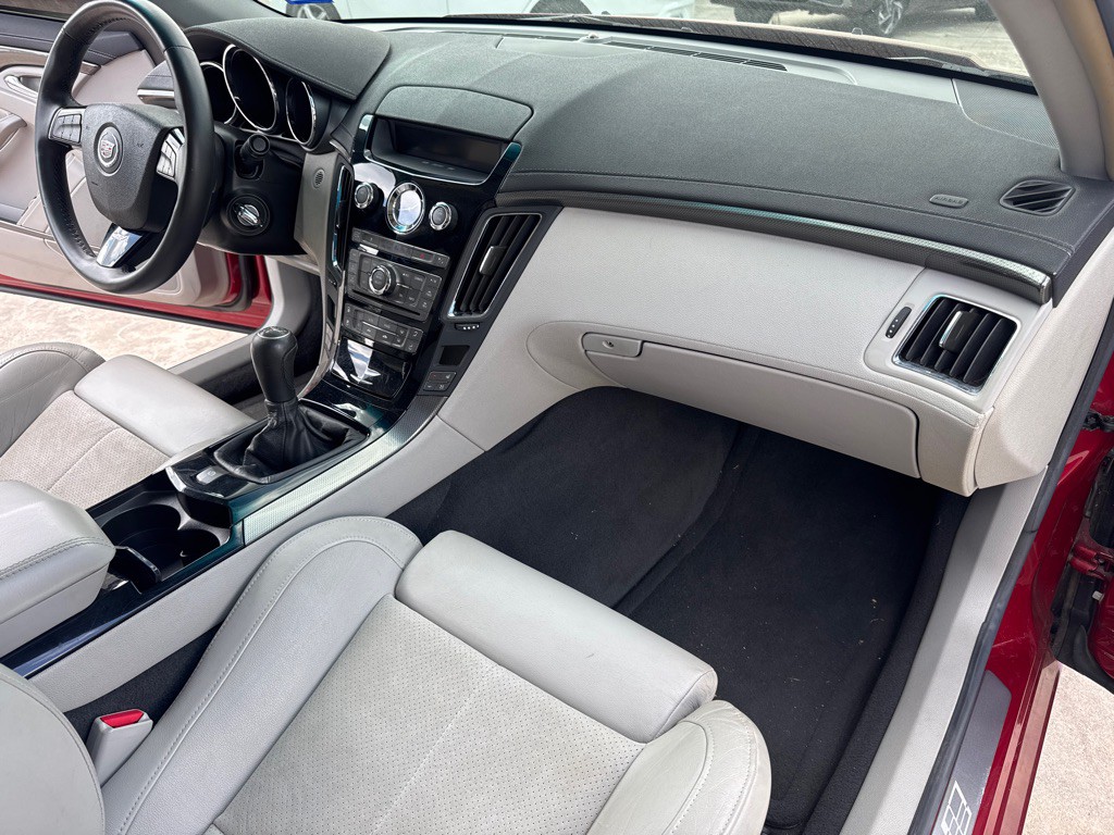 2009 Cadillac CTS Image 21