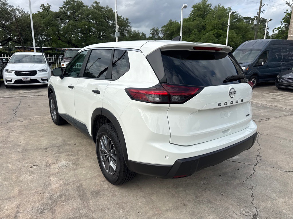 2024 Nissan Rogue Image 7