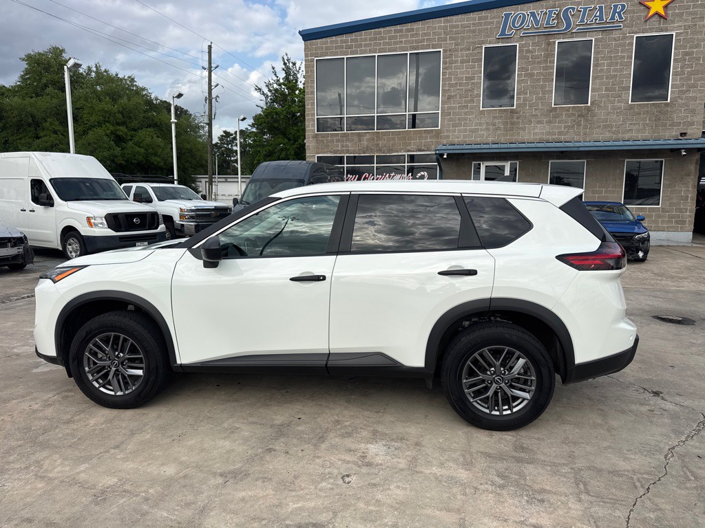 2024 Nissan Rogue Image 8