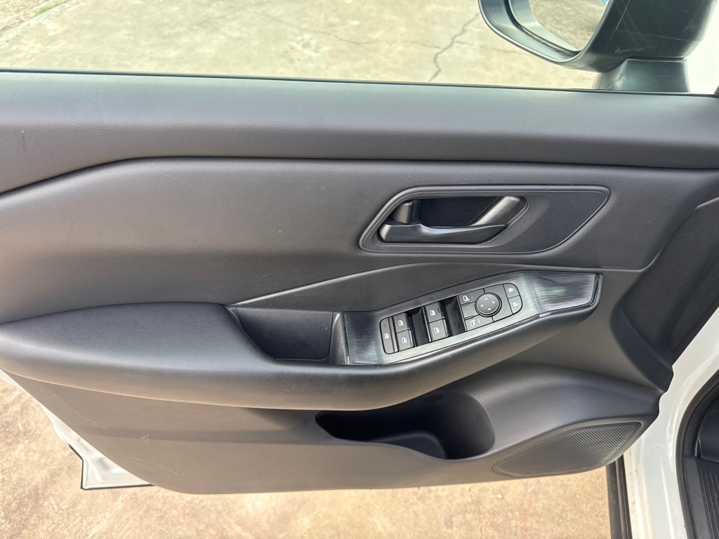 2024 Nissan Rogue Image 12