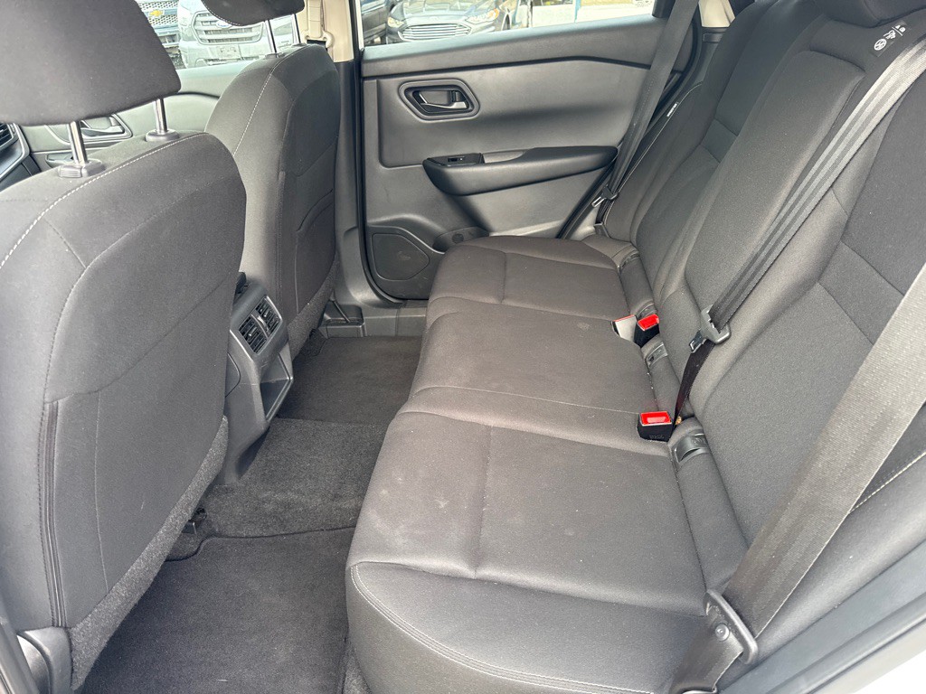 2024 Nissan Rogue Image 16