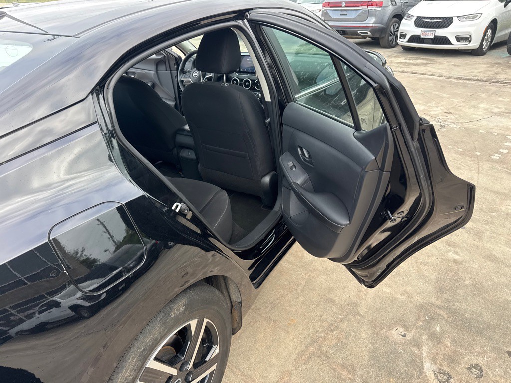 2025 Nissan Sentra Image 18