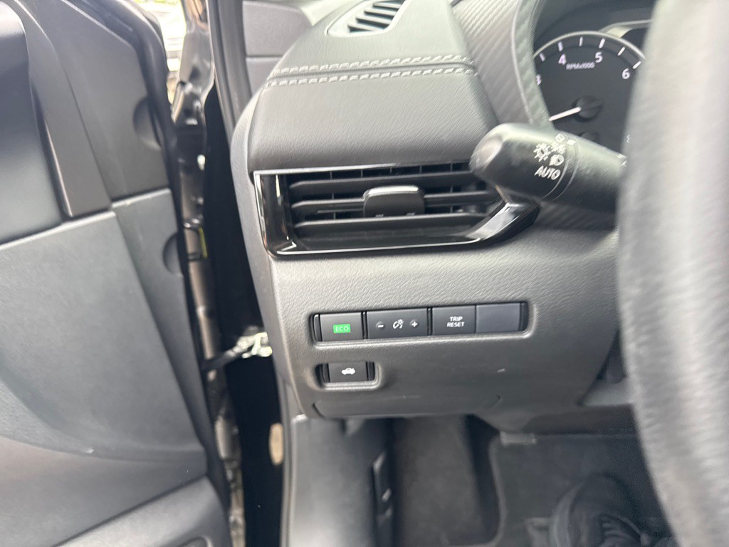 2025 Nissan Sentra Image 26