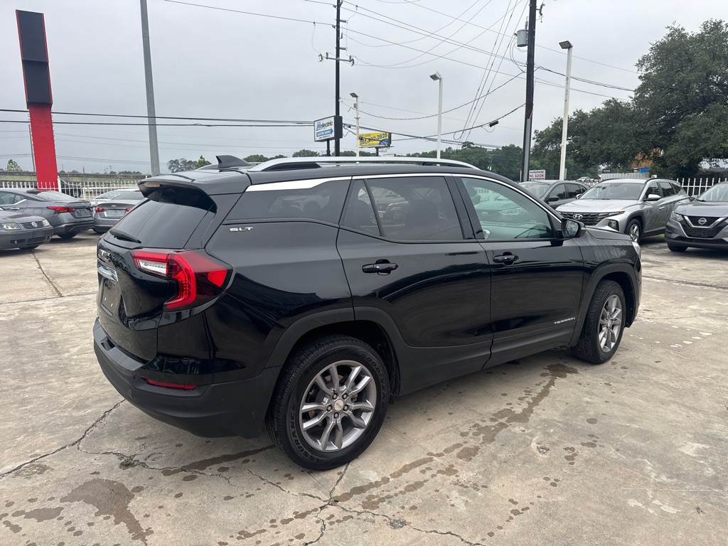 2024 GMC Terrain Image 5