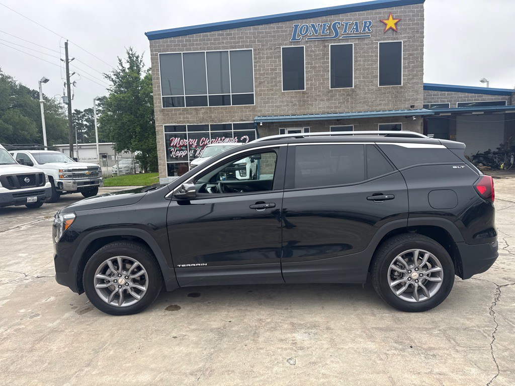 2024 GMC Terrain Image 9