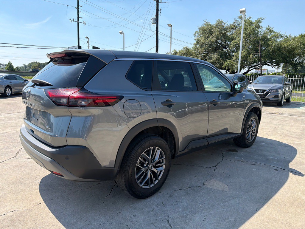 2023 Nissan Rogue Image 7