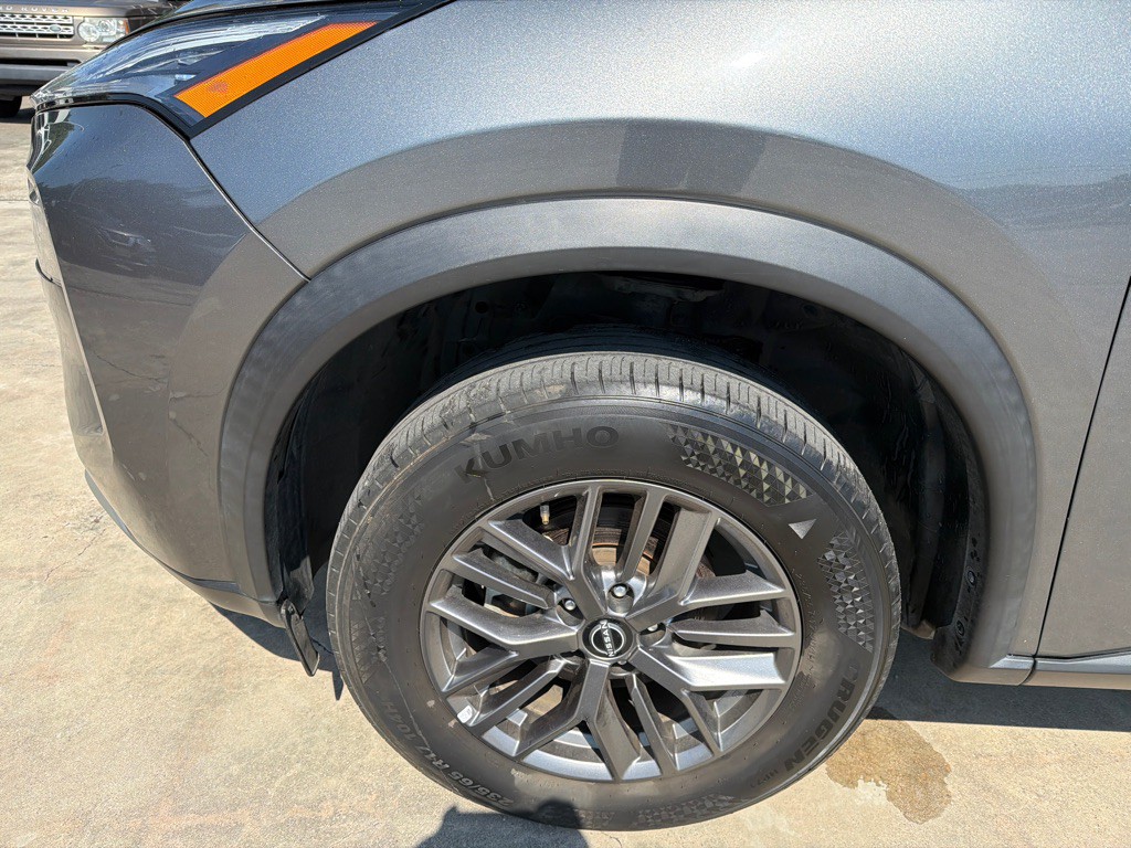 2023 Nissan Rogue Image 11