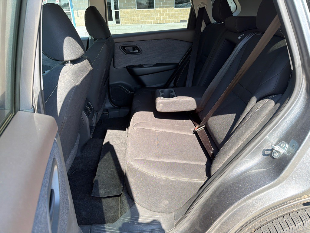 2023 Nissan Rogue Image 19