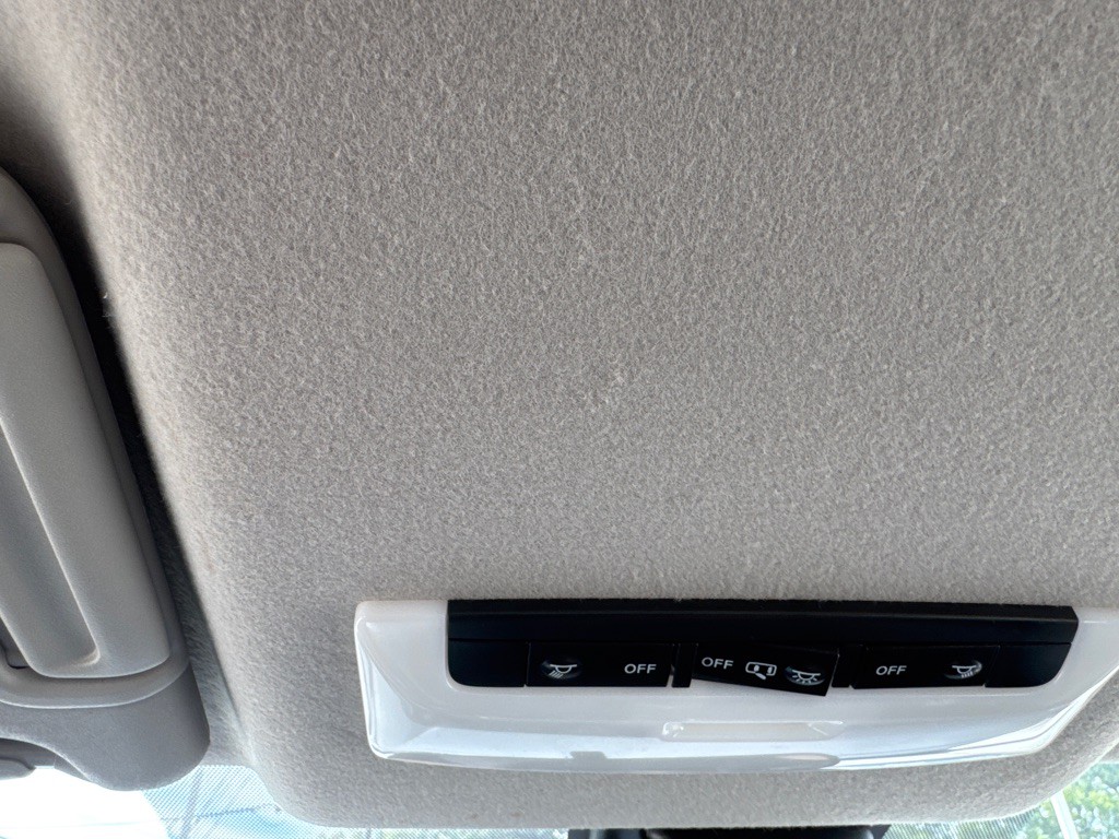 2025 Nissan Versa Image 30