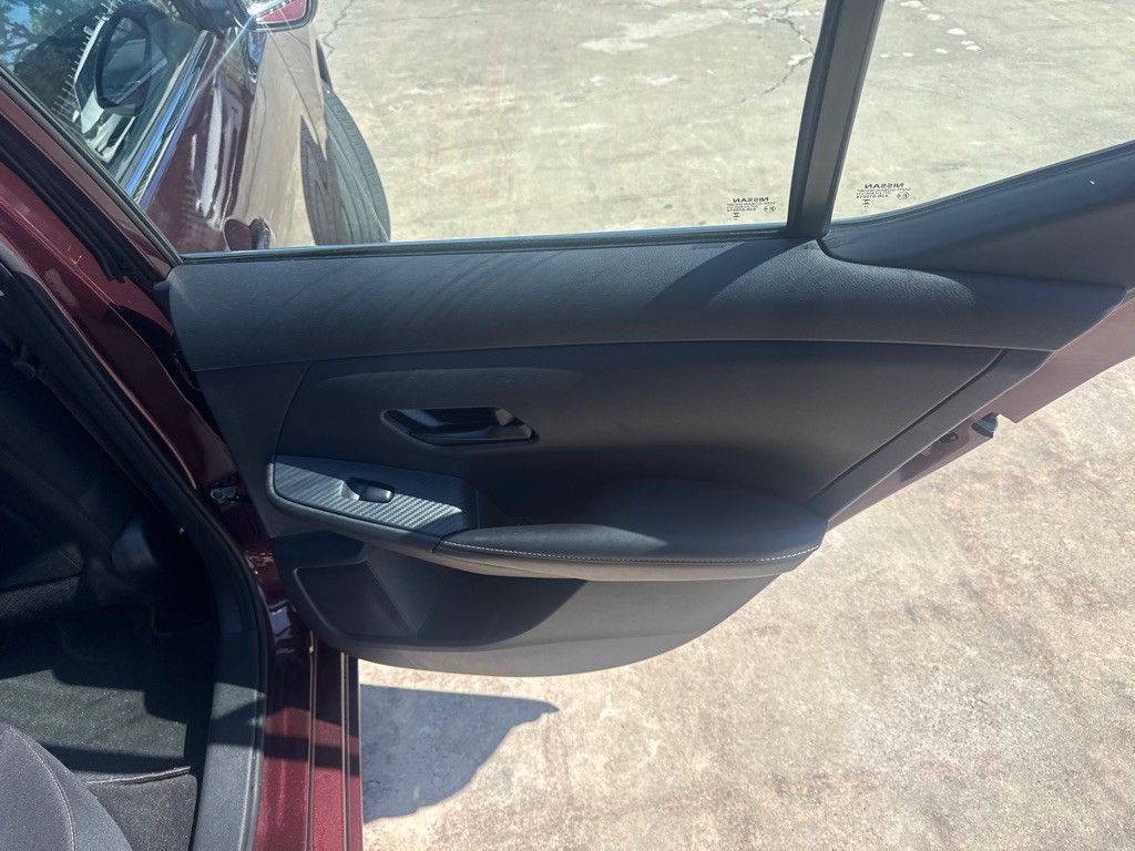 2025 Nissan Sentra Image 18