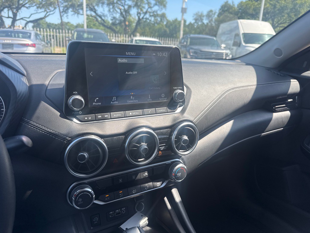 2025 Nissan Sentra Image 27