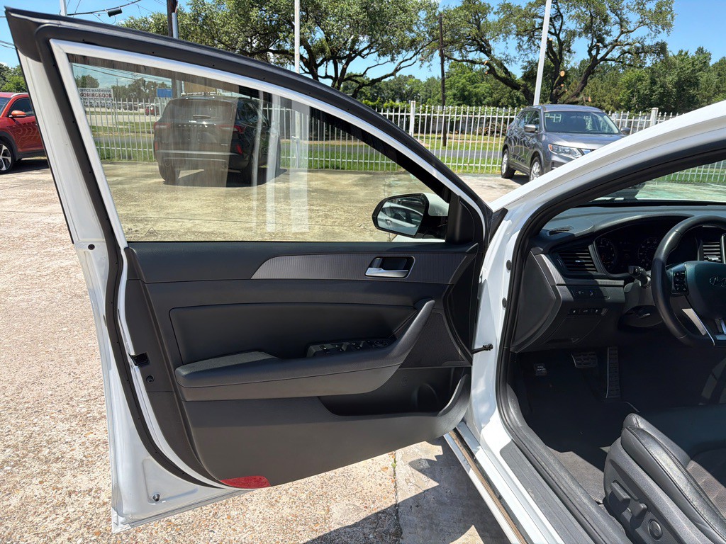 2018 Hyundai Sonata Image 12
