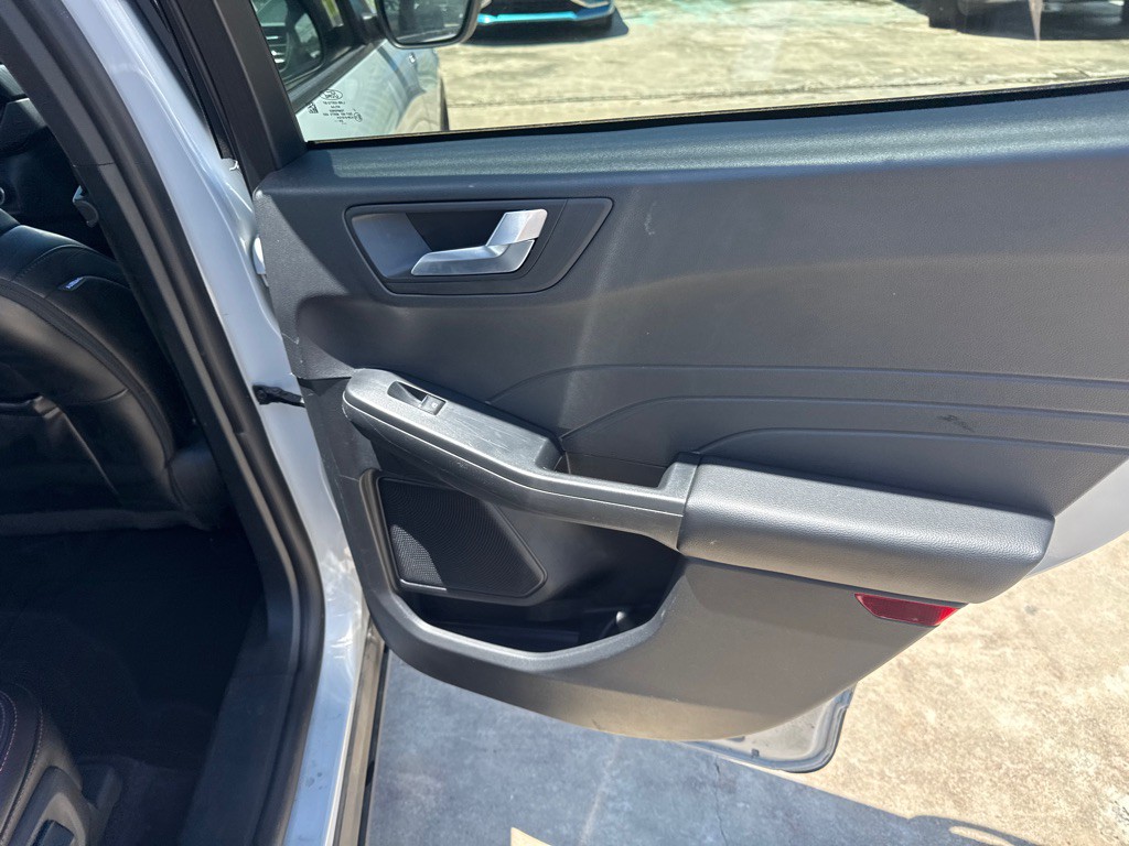 2025 Ford Escape Image 19