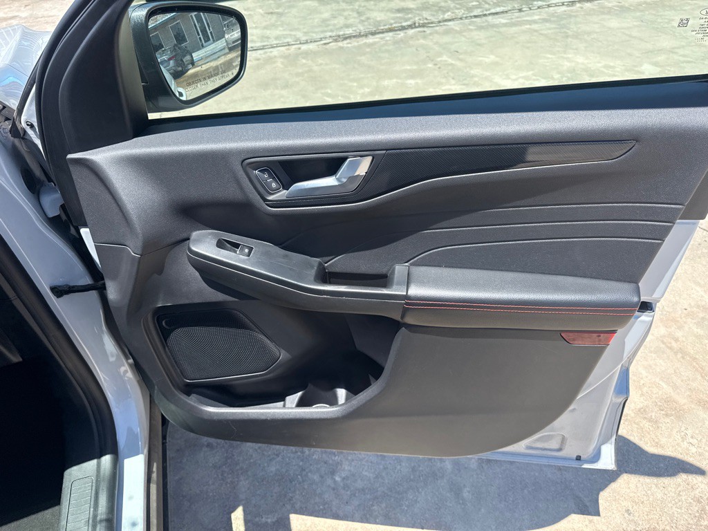 2025 Ford Escape Image 22