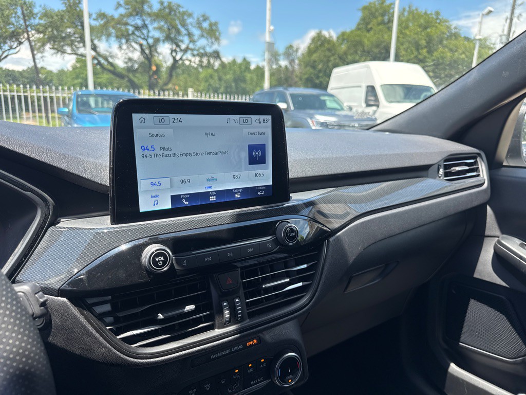 2025 Ford Escape Image 32