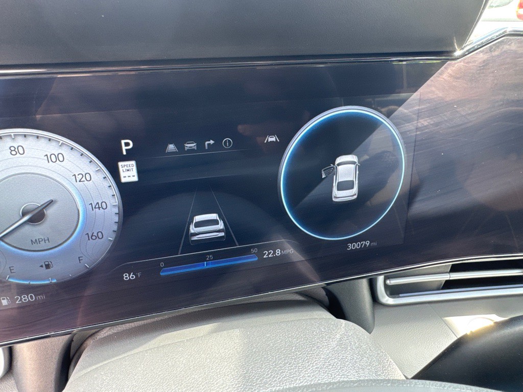 2025 Hyundai Elantra Image 28