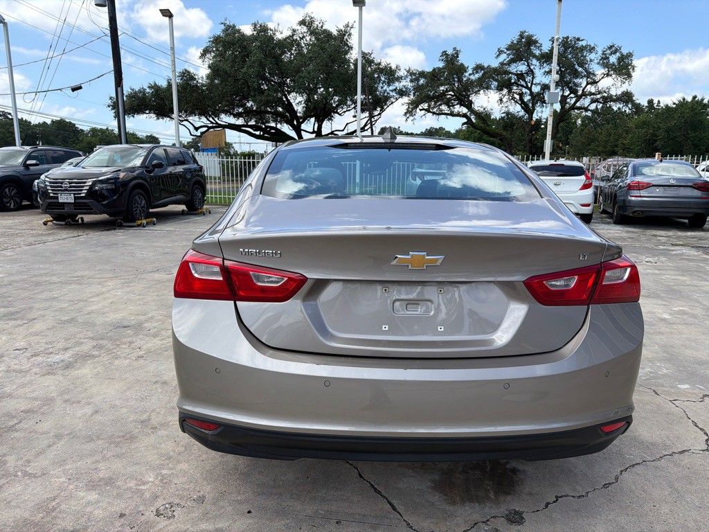 2024 Chevrolet Malibu Image 8