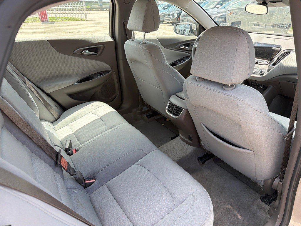 2024 Chevrolet Malibu Image 19