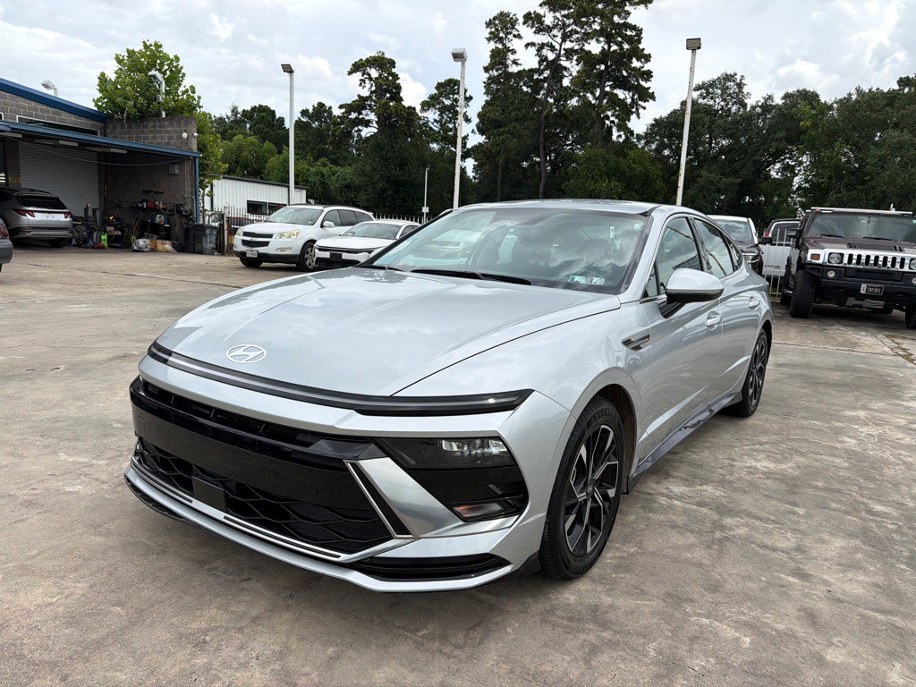 2024 Hyundai Sonata Image 3