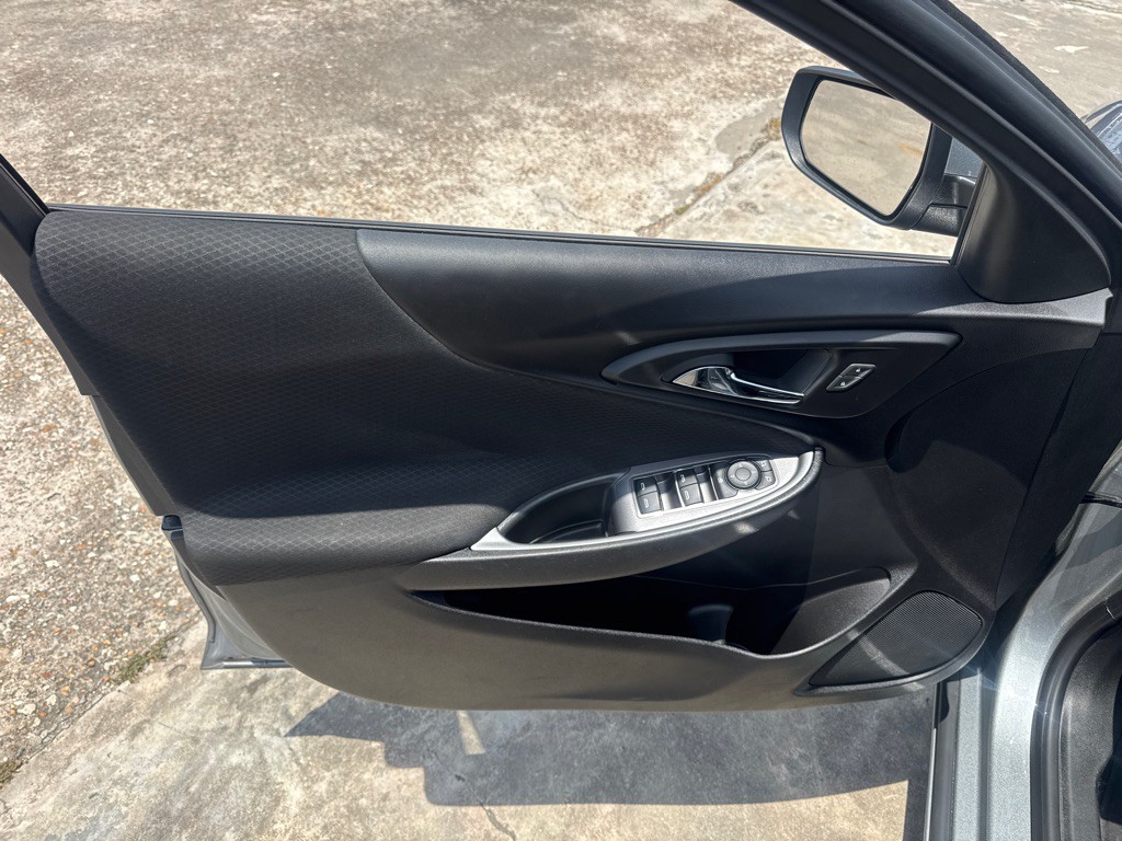 2024 Chevrolet Malibu Image 13