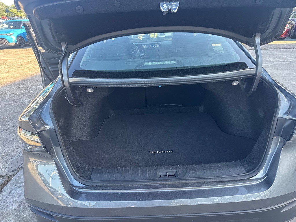 2026 Nissan Sentra Image 18