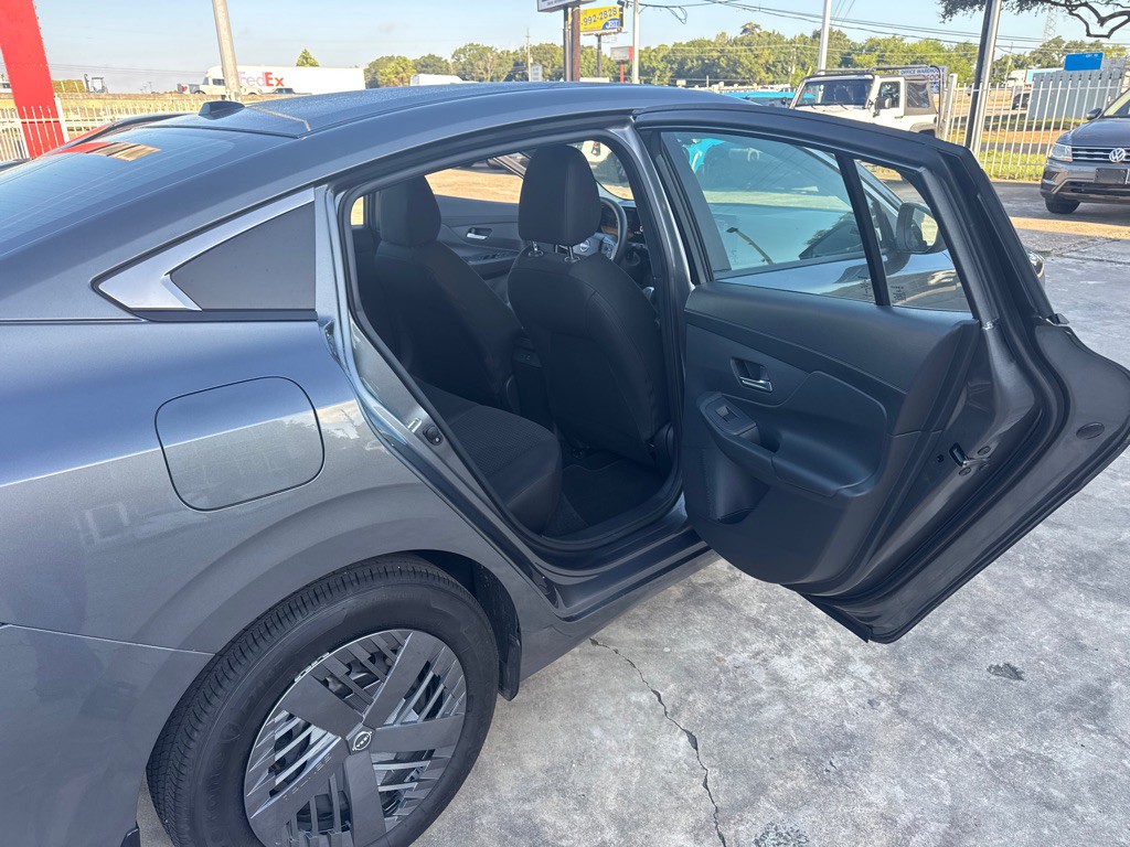 2026 Nissan Sentra Image 19