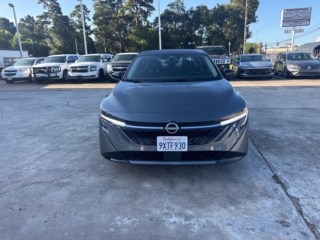 2026 Nissan Sentra Image 3