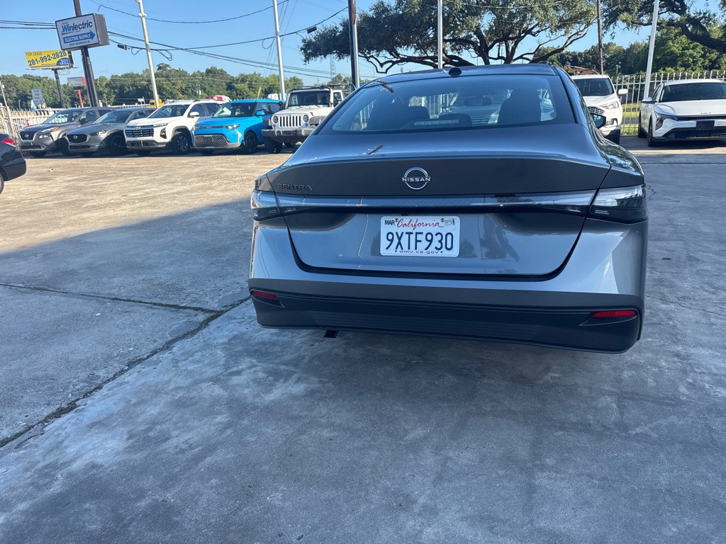 2026 Nissan Sentra Image 7