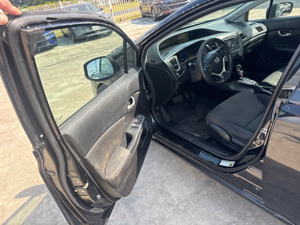 2014 Honda Civic Image 11