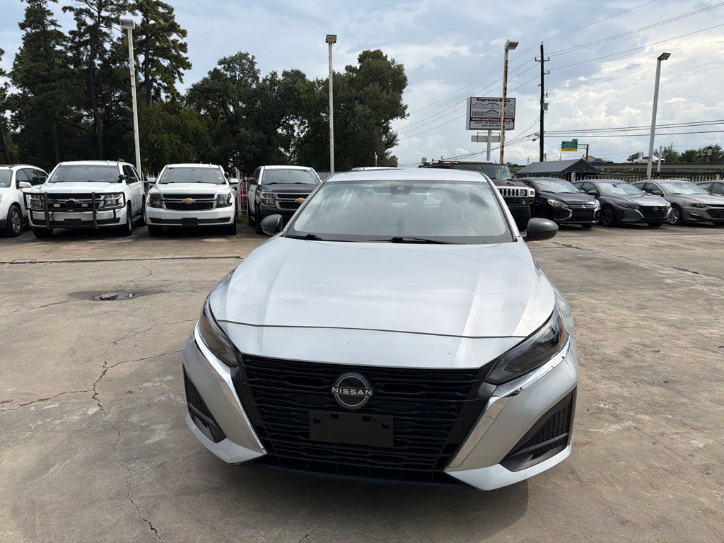 2024 Nissan Altima Image 3