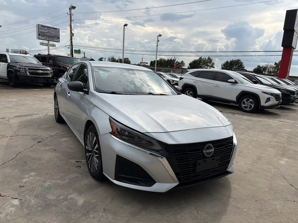 2024 Nissan Altima Image 4