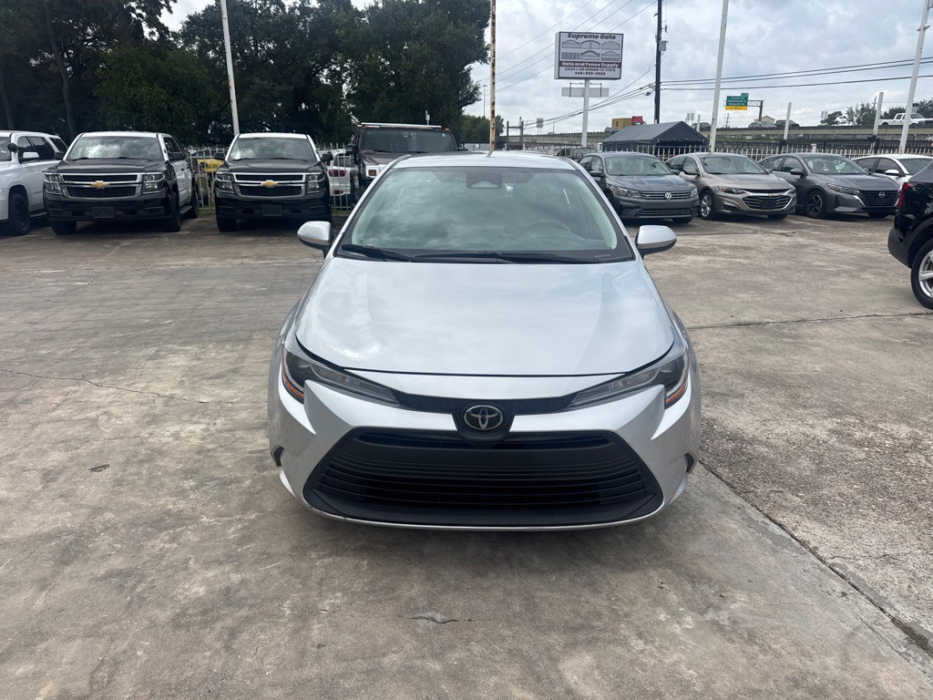 2024 Toyota Corolla Image 1