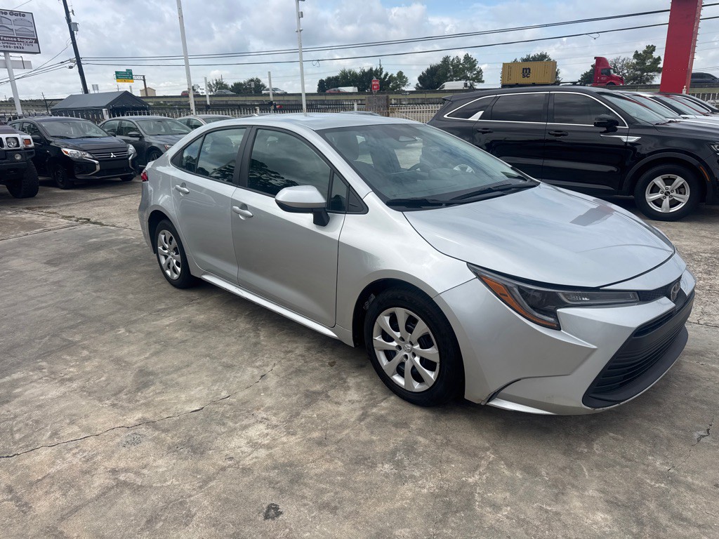 2024 Toyota Corolla Image 2