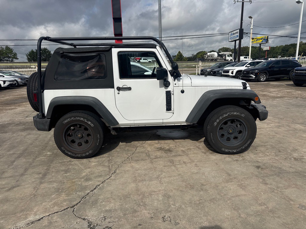 2017 Jeep Wrangler Image 4