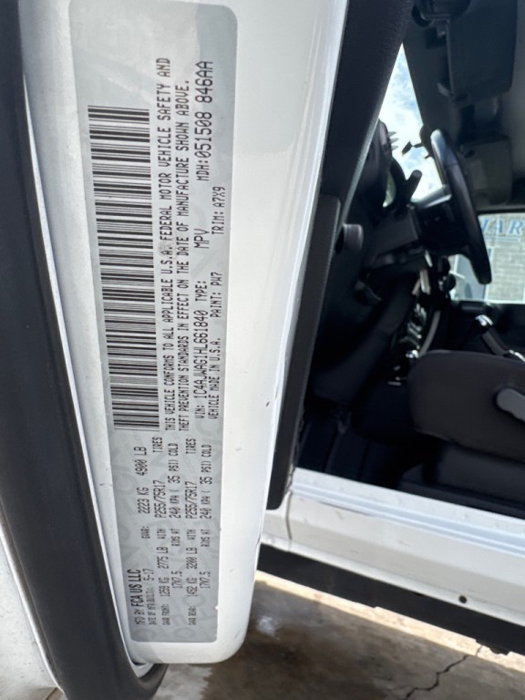 2017 Jeep Wrangler Image 20