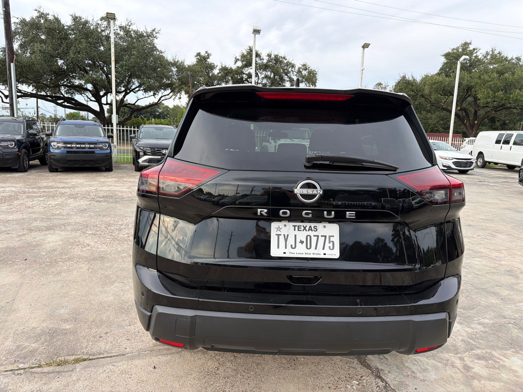 2024 Nissan Rogue Image 8