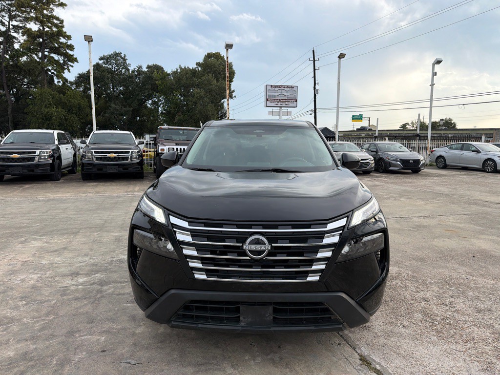 2024 Nissan Rogue Image 4
