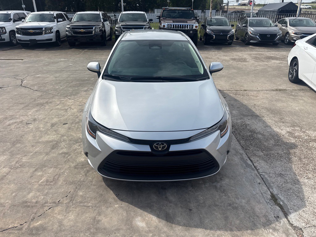 2026 Toyota Corolla Image 3